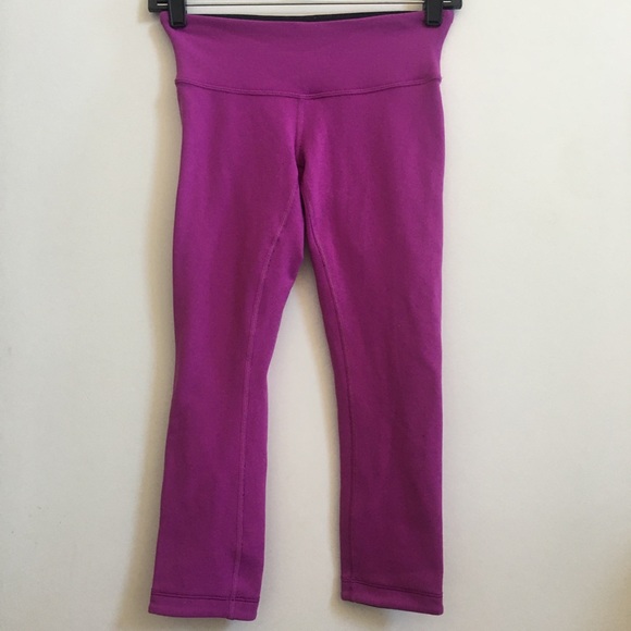 magenta/purple cropped wunder under lululemon - Picture 2 of 2